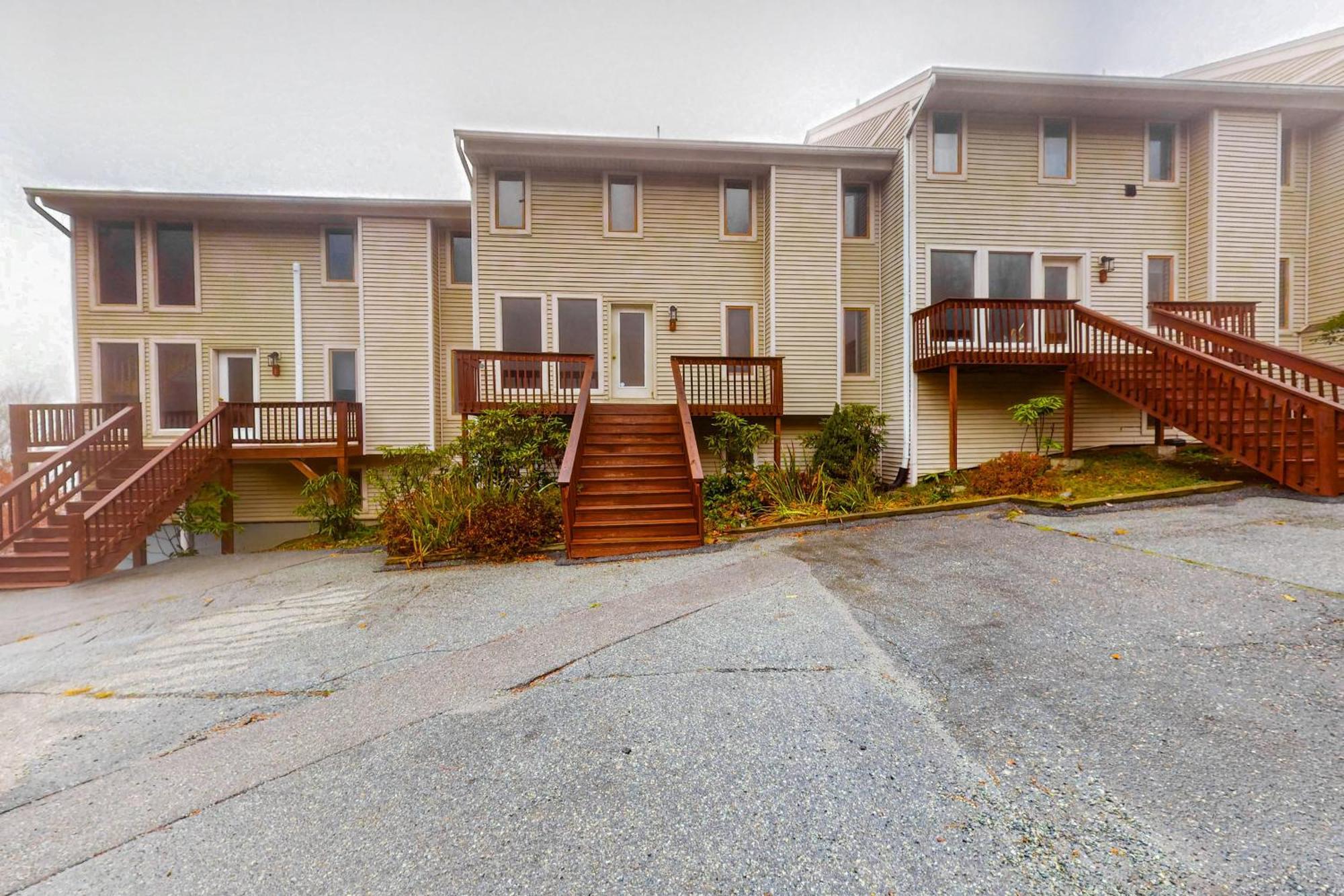 Crest 200f Apartment